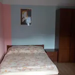 Pod Brzegiem منزل للإقامة *