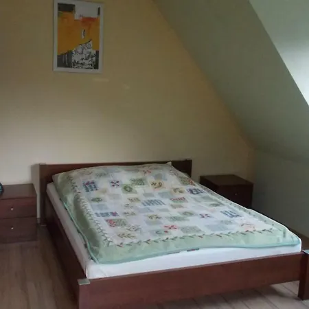 Pod Brzegiem Pansiyon