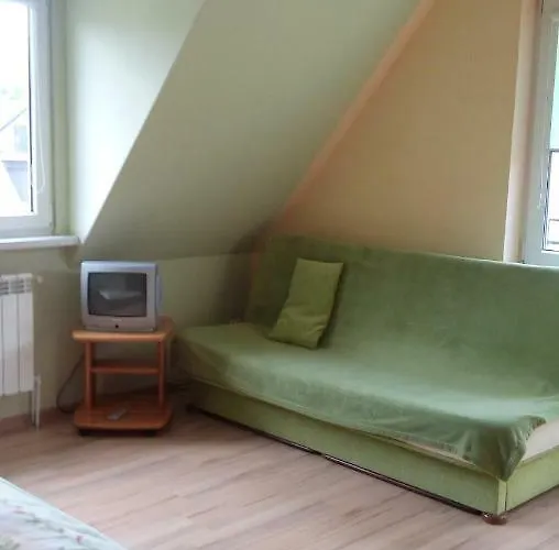 Pod Brzegiem * 扎沃亚